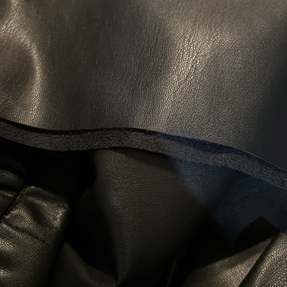 Bailey/44 Thandi Black Eco Leather Wide-Leg Capri Pants Size Large - Picture 12 of 12